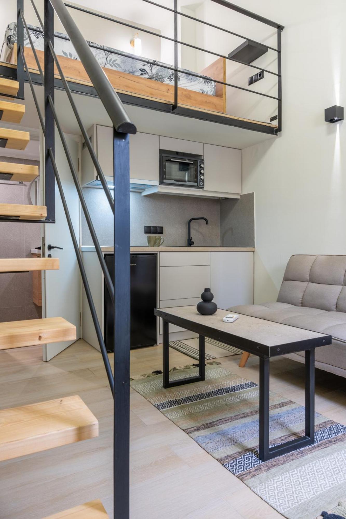 Nikitas Loft Holiday home